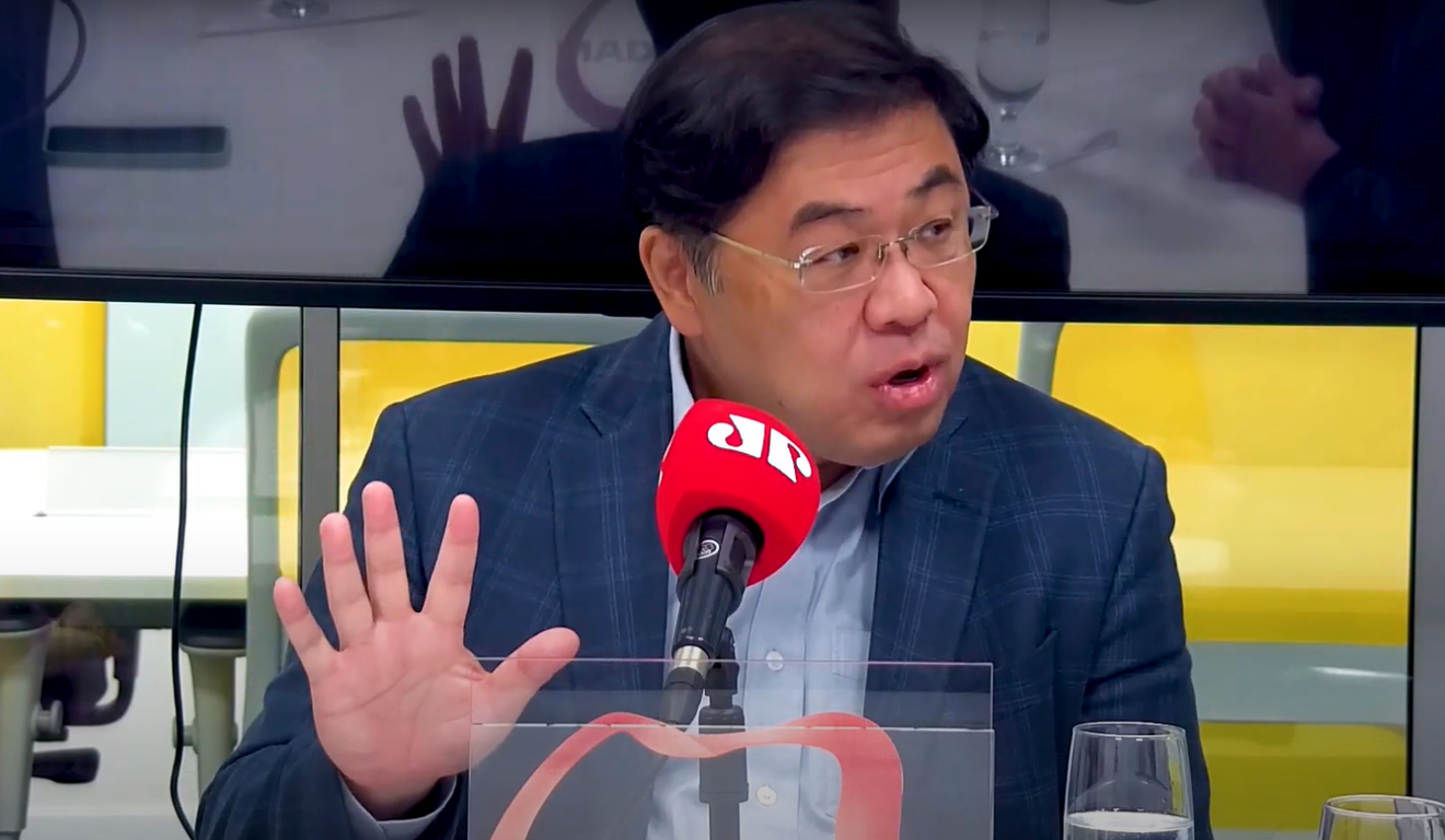 Imagem do presidente da Renault Ricardo Gondo.