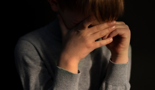 A mãe e o companheiro da avó foram presos suspeitos de estupro