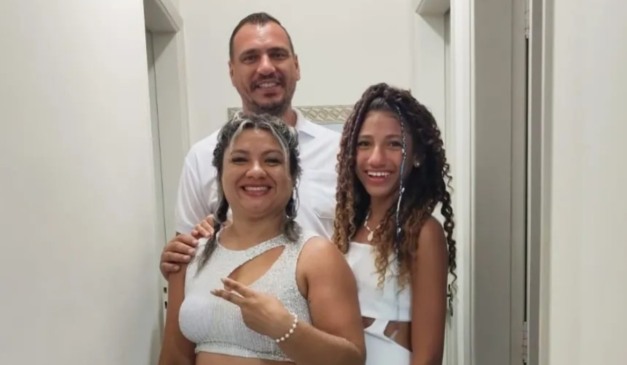 Paulo, Juliana e Maria Eduarda em uma foto juntos, antes do acidente