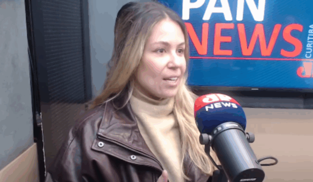 Imagem da CEO da Caçamba do Bem, Marília Bender Almeida.