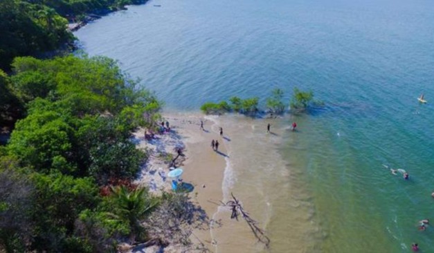 Prainha de Pontal do Sul