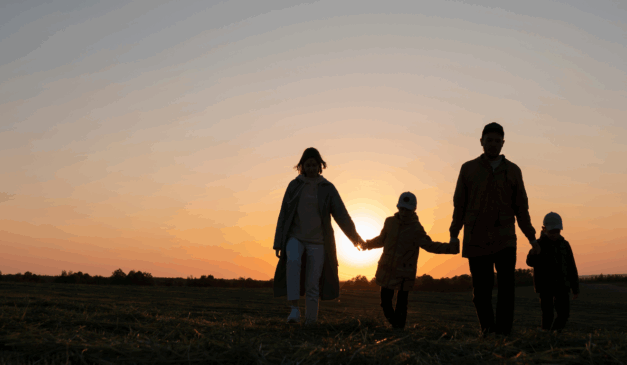 Imagem ilustrativa de uma família.