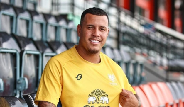 Sidcley, ex-Athletico, foi apresentado no novo clube.