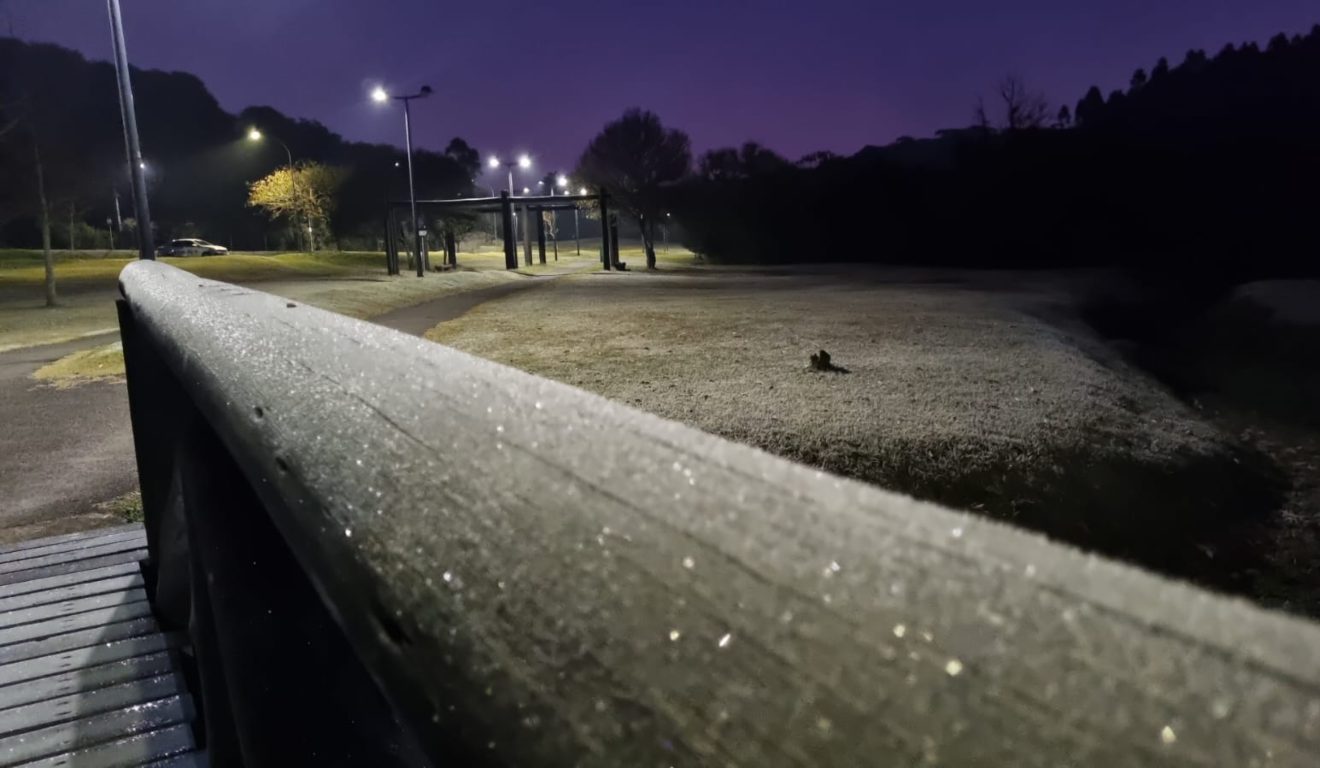 Parque Tanguá com geada em Curitiba