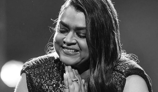 Preta Gil em uma foto em preto e branco