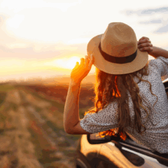 ALANA- WEB STORY CAPA (4)