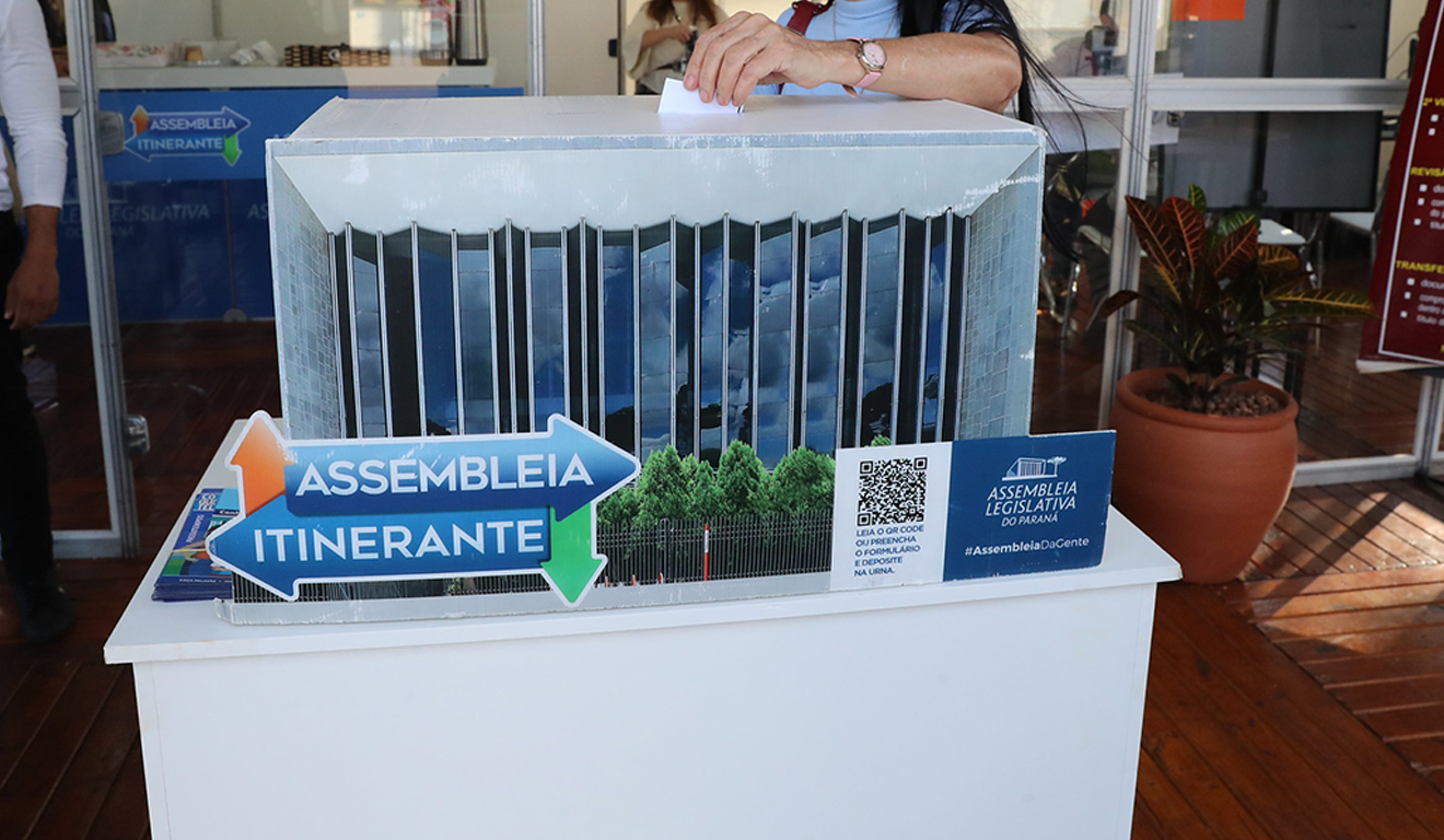 assembleia no interior do paraná