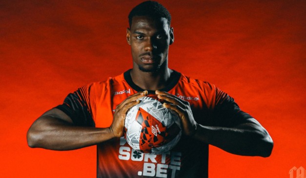 Carlos Terán, novo reforço do Athletico