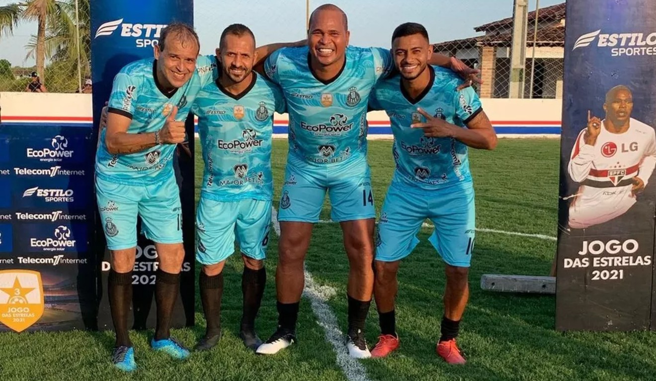 Marcos Adriano, ex-Athletico, em jogo festivo de Aloísio Chulapa