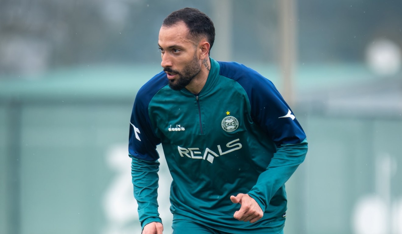 Rodrigo Rodrigues em treino do Coritiba
