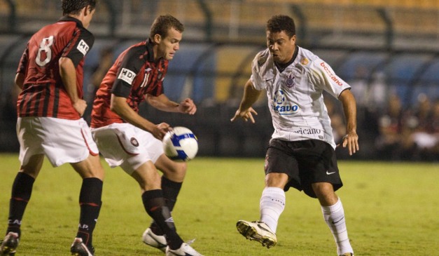 Ronaldo em Corinthians x Athletico pela Copa do Brasil 2009