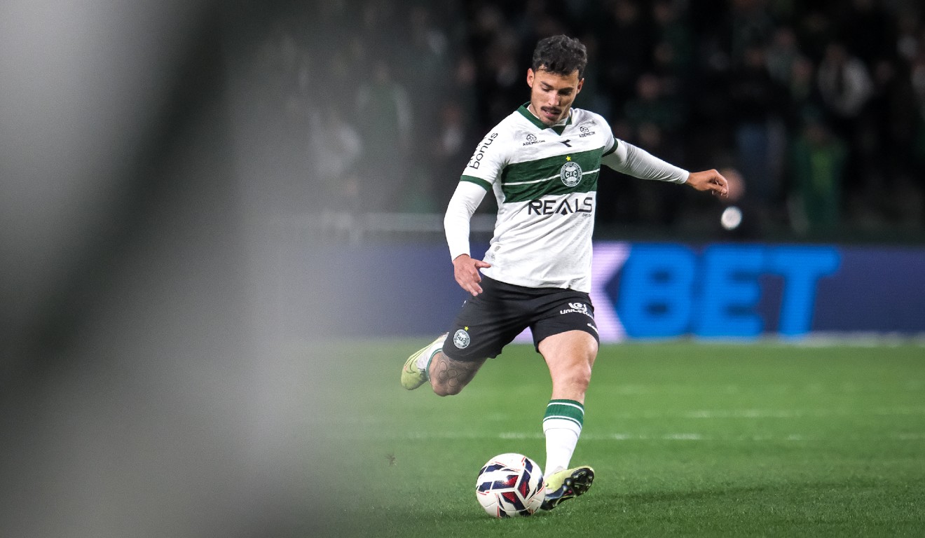 Zeca em Coritiba x Chapecoense