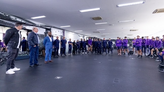 Crise no Corinthians.