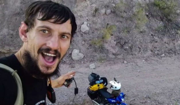 Youtuber Alex Tibola