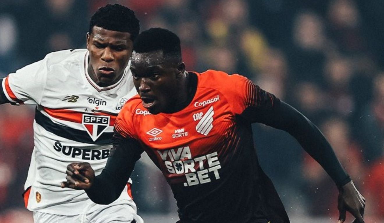 Athletico e São Paulo se enfrentaram pela Copa do Brasil.