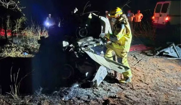 carro que pegou fogo após acidente em Minas Gerais