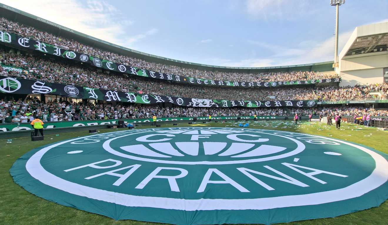 Coritiba e Remo teve grande público no Couto Pereira.