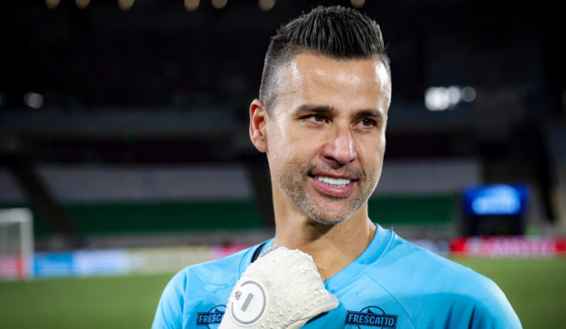 Fábio foi homenageado no Maracanã. (Foto: Marcelo Gonçalves/ Fluminense)