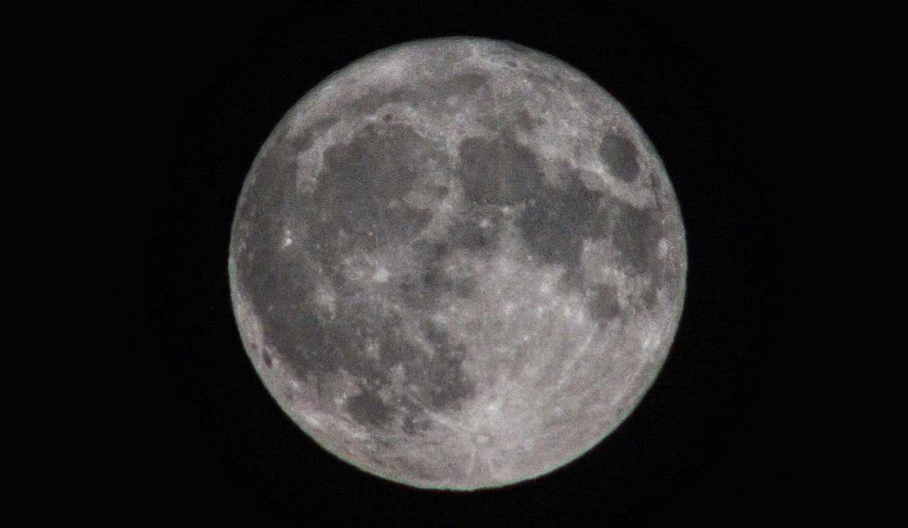 Imagem ilustrativa da lua cheia.