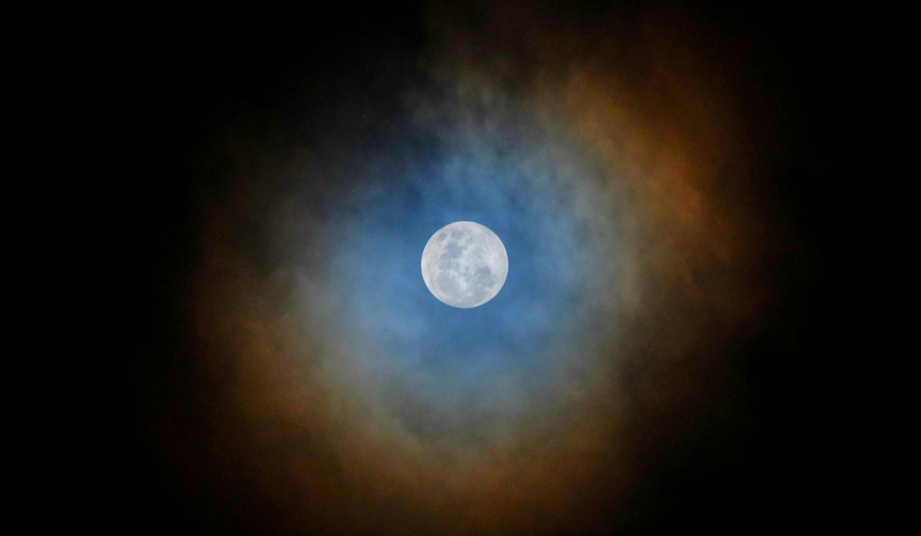 Imagem ilustrativa da lua cheia.
