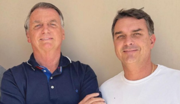 Flávio e Jair Bolsonaro