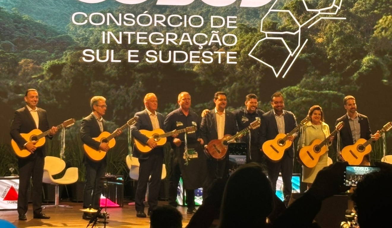 Governadores em encontro no Curitiba 