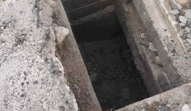 Buraco em que jovem está preso