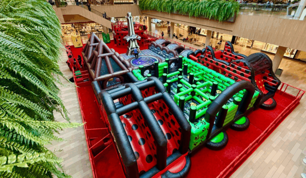 Circuito inflável Miraculous – As Aventuras de Ladybug, no Jockey Plaza