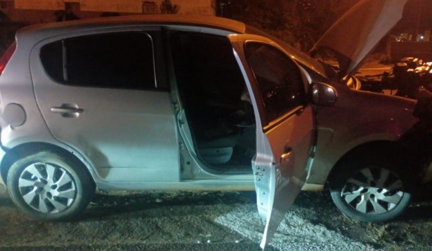 carro roubado que jovem bateu