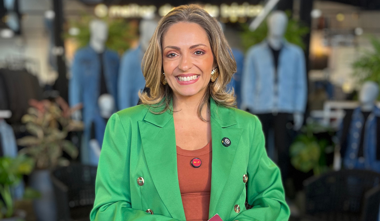 Sara Presoto, apresentadora do programa ver mais londrina, da rictv Sara Presoto, apresentadora do programa ver mais londrina, da rictv