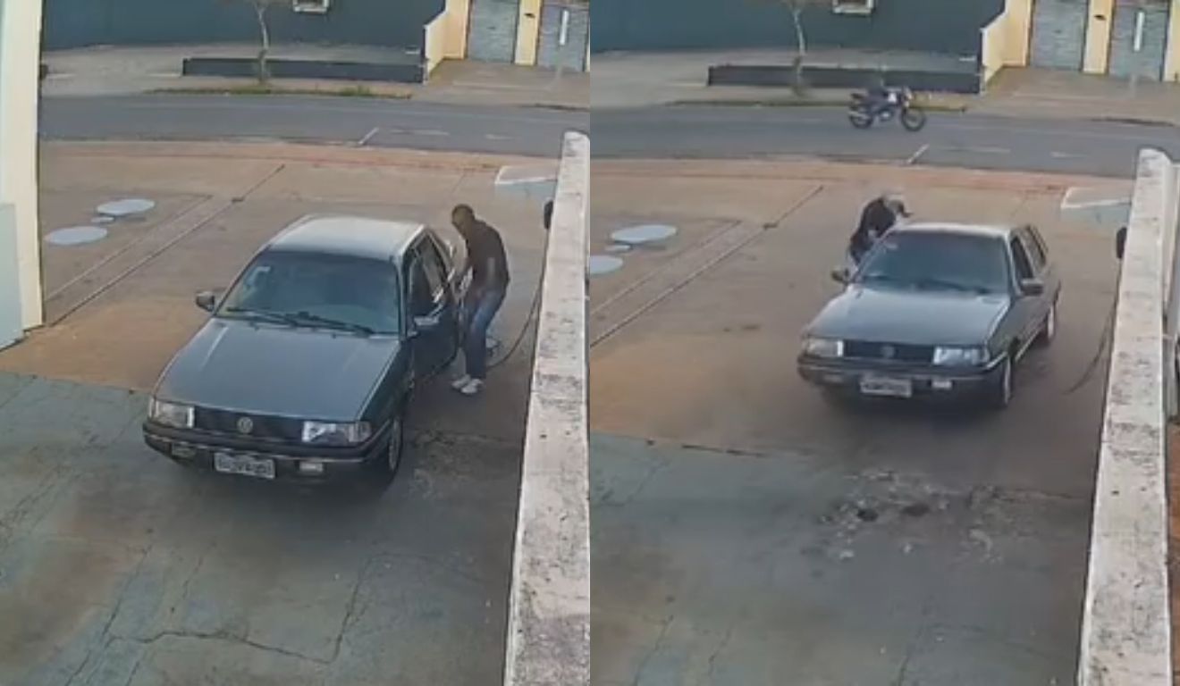 momento em que o motorista tem o carro roubado no posto de combustíveis