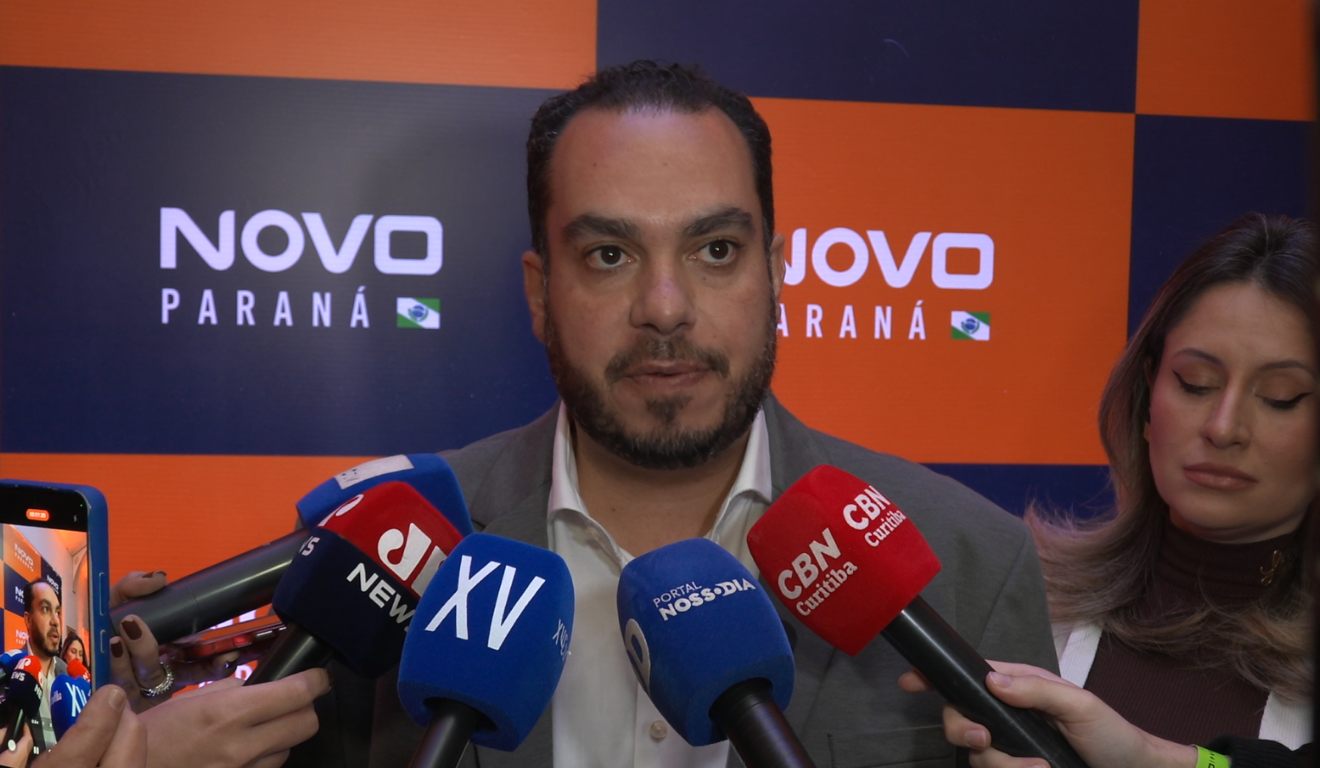 Paulo Martins em entrevista no dia da filiação