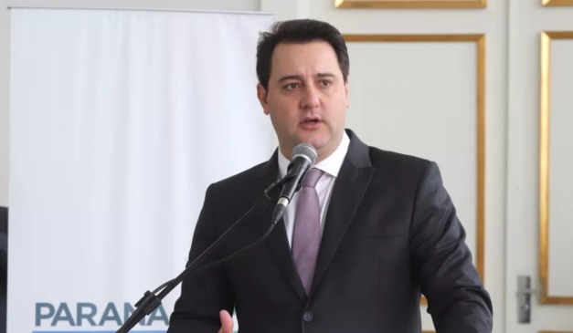 Ratinho jr no palanque