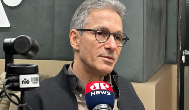 Romeu Zema em entrevista a rádio Jovem Pan FM, em Curitiba