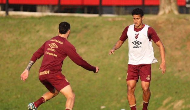 Treino realizado nesta terça-feira (5). (Foto: Duda Matoso/athletico.com.br)