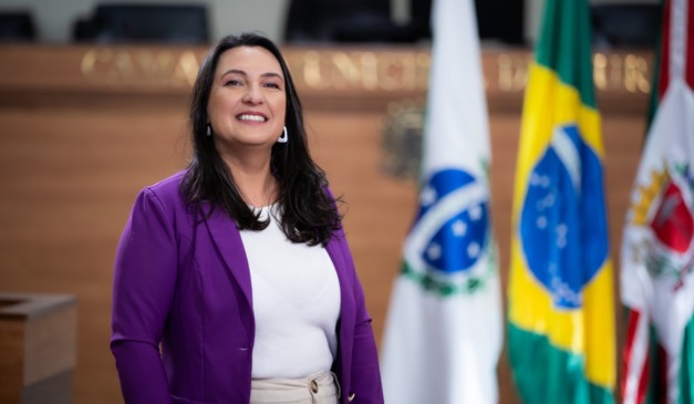 Professoras Ângela, vereadora que pode ser cassada por apologia a drogas