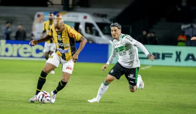 Novorizontino x Coritiba farão o duelo de equipes que estão dentro do g4 (Foto: Ozzair Jr/ Novorizontino)