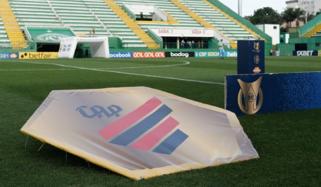Athletico na Arena Condá, estádio da Chapecoense