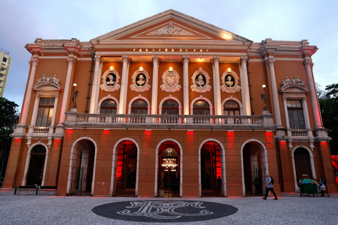 Fachada do Theatro da Paz, em Belém; cidade pode ser a nova capital do Brasil