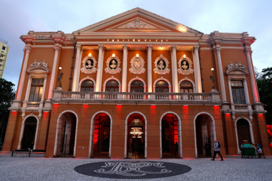 Fachada do Theatro da Paz, em Belém; cidade pode ser a nova capital do Brasil