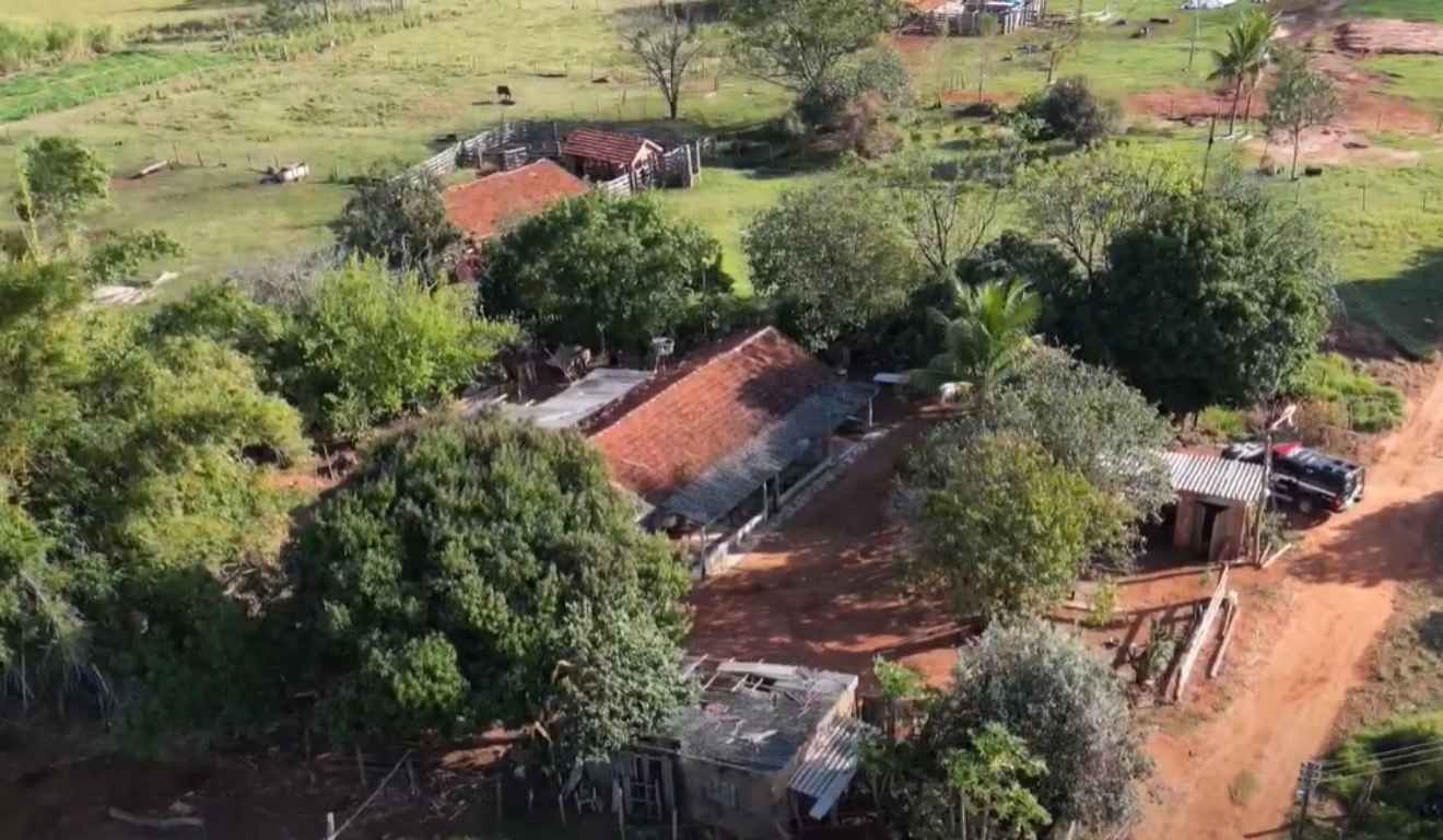 Imagem aérea do local das buscas em Icaraíma