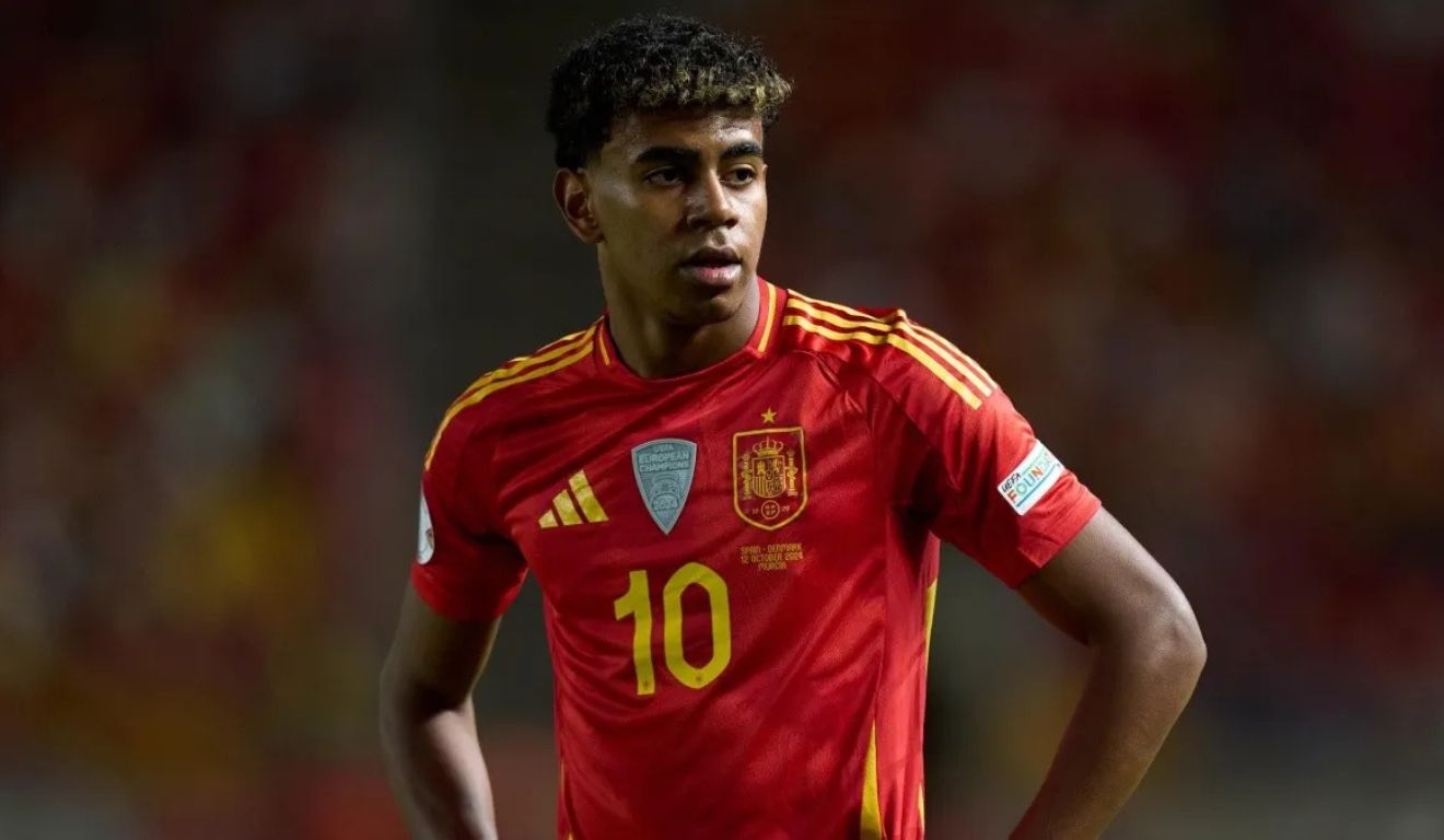 Lamine Yamal, é o principal jogador da seleção espanhola e asuumiu a camisa 10 (Foto: Divulgação/UEFA)