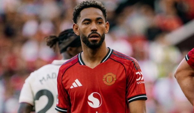 Matheus Cunha, ex-Coritiba, em ação pelo Manchester United