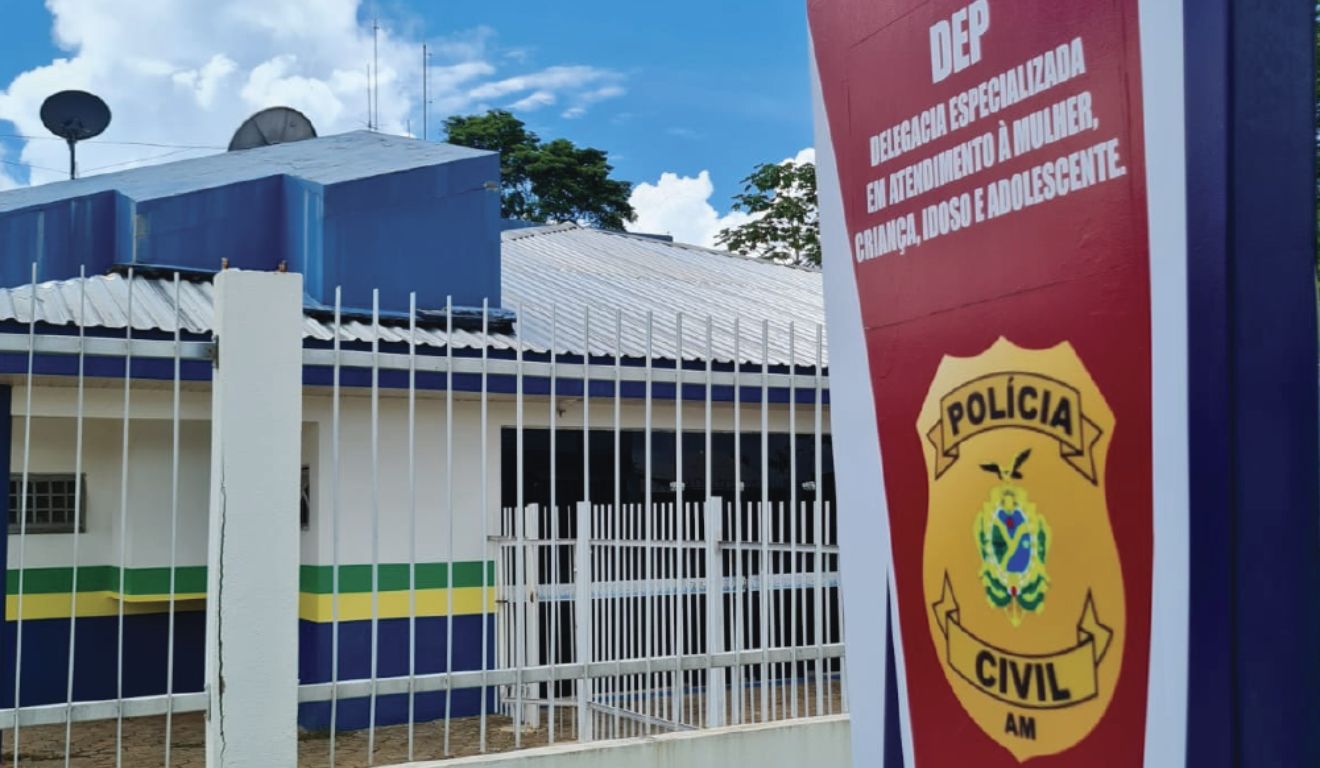 Delegacia da Polícia Civil, onde pai que abusou filhas adolescente foi preso