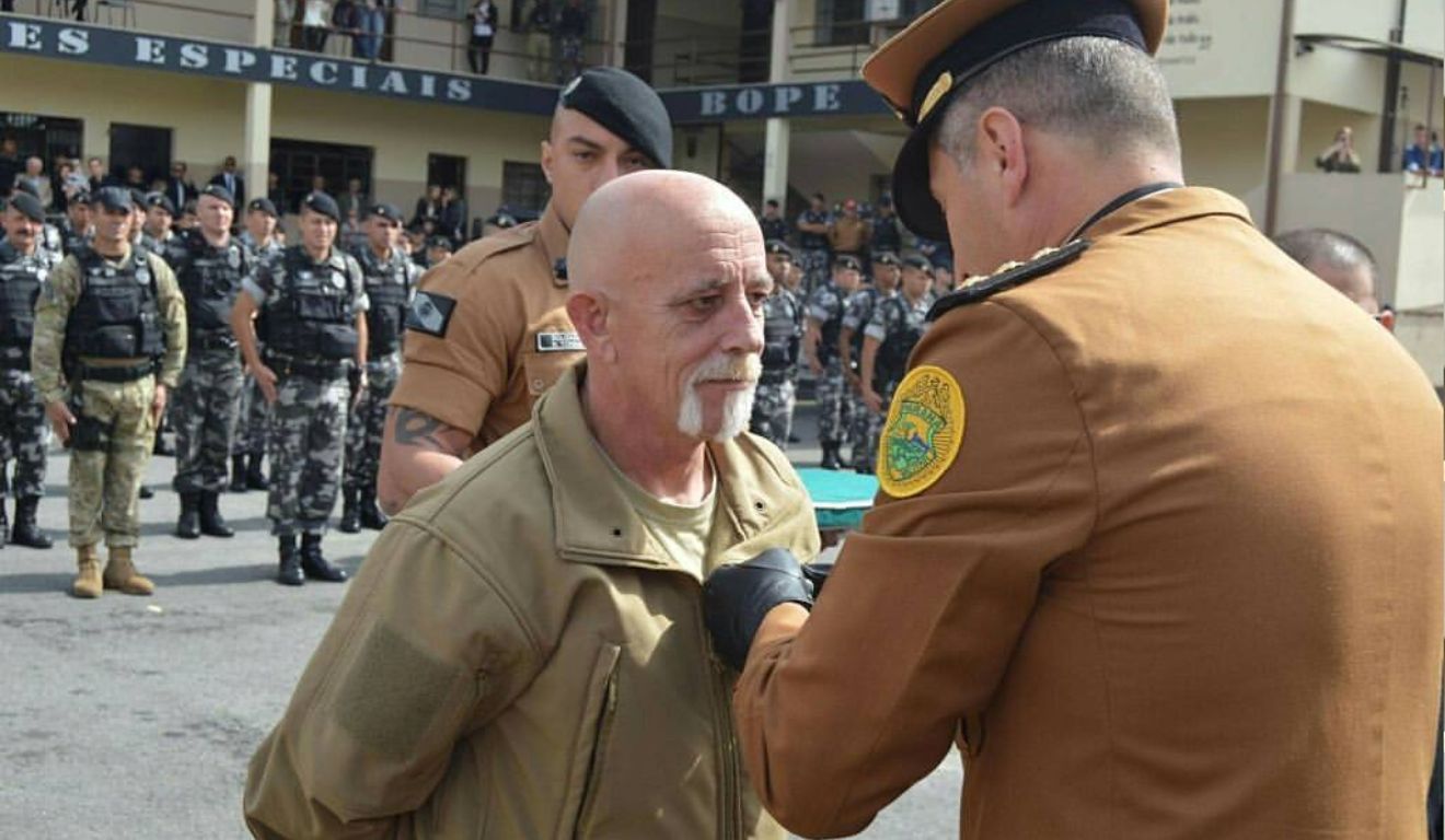 Kevan Gillies, referência em treinamento militar