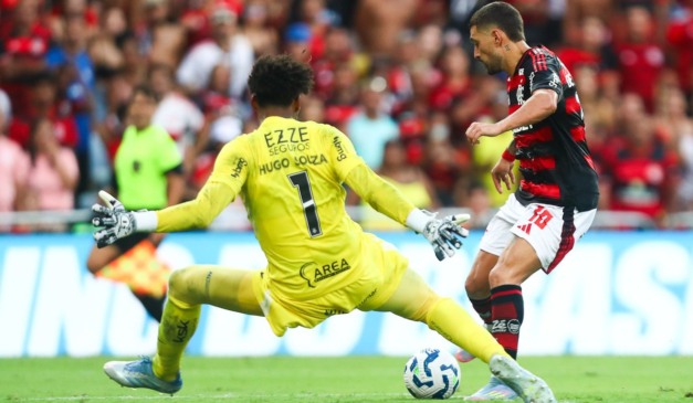 Corinthians x Flamengo terá transmissão da Ric RECORD neste domingo (28). (Foto: Gilvan de Souza/Flamengo)