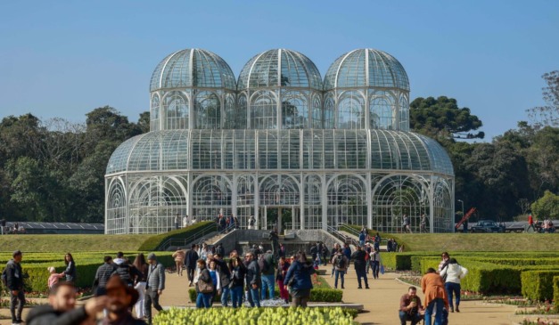 foto do jardim botânico para ilustrar o calor no paraná