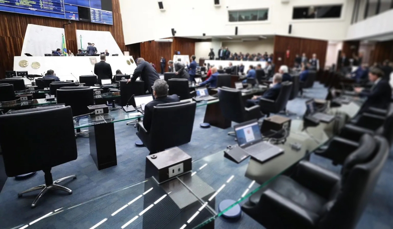 plenário da assembleia legislativa do paraná