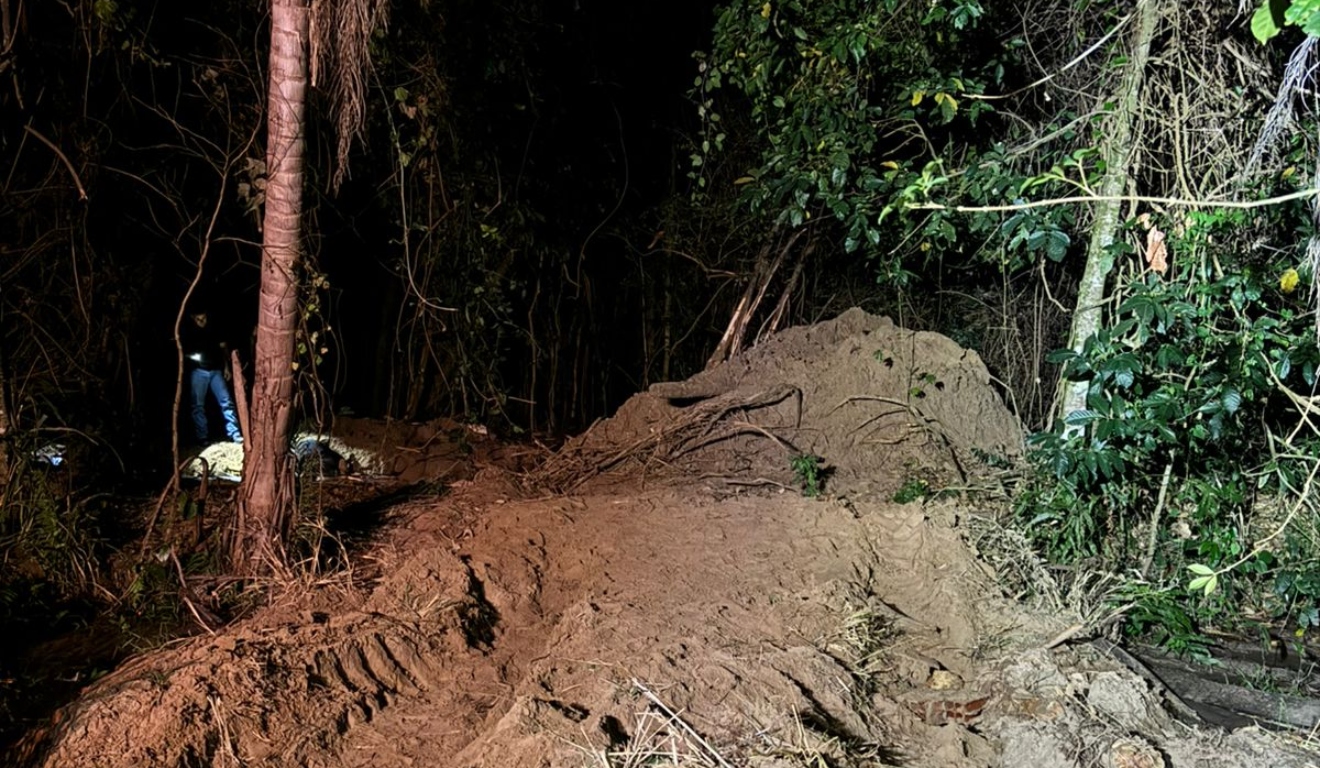 Buscas pelos desaparecidos em Icaraíma