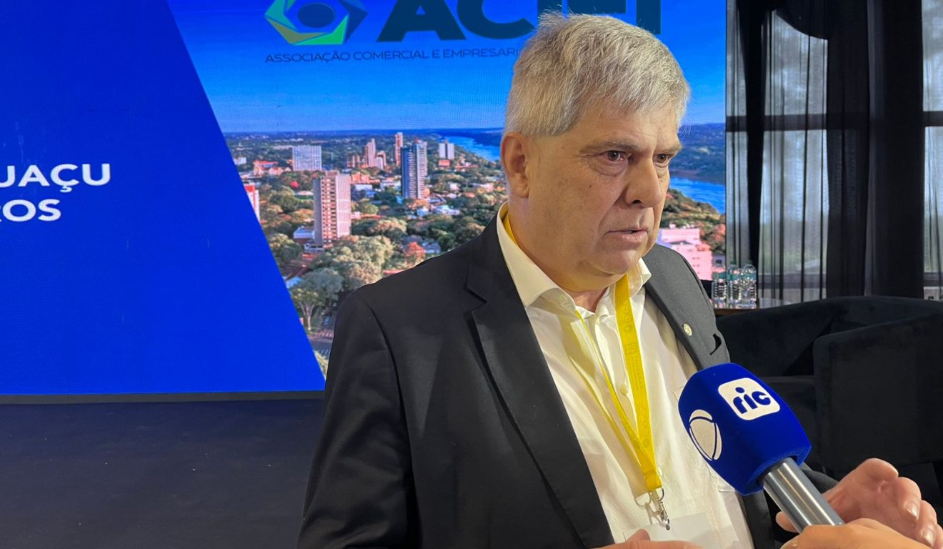 empresa contratada por associação fala sobre metodologia